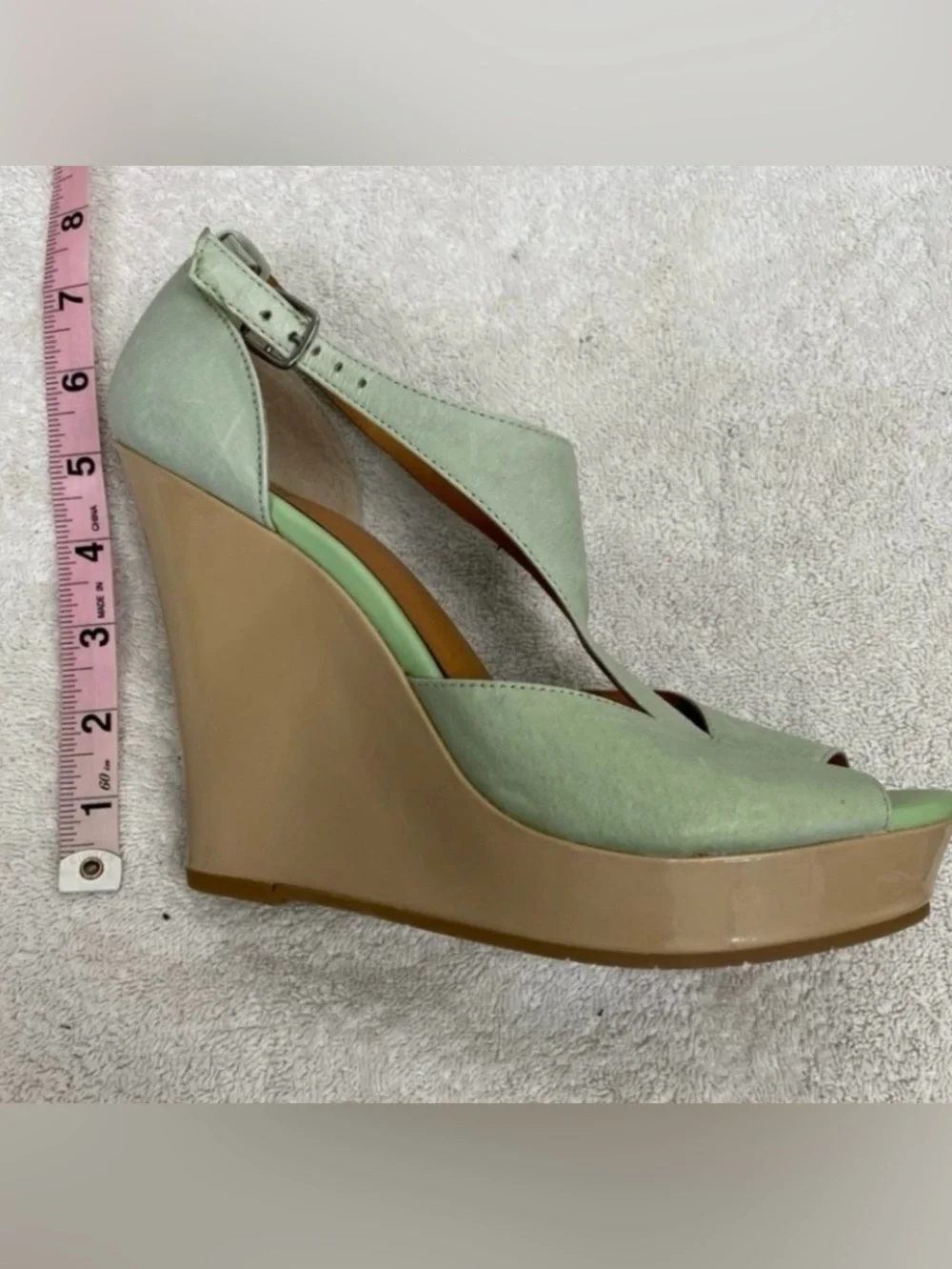 BC Footwear Women's Mint Green Tan Leather Platform Sandal Wedge Size 8.5 Boho